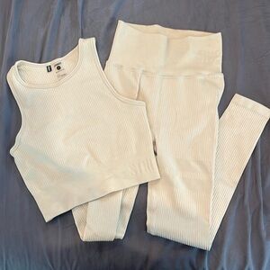 Stronger Tank & Leggings Matching Set in Cream Size XS
